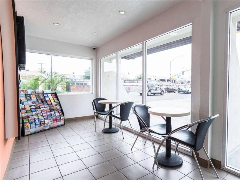 Motel 6-Long Beach, Ca - International City Bagian luar foto