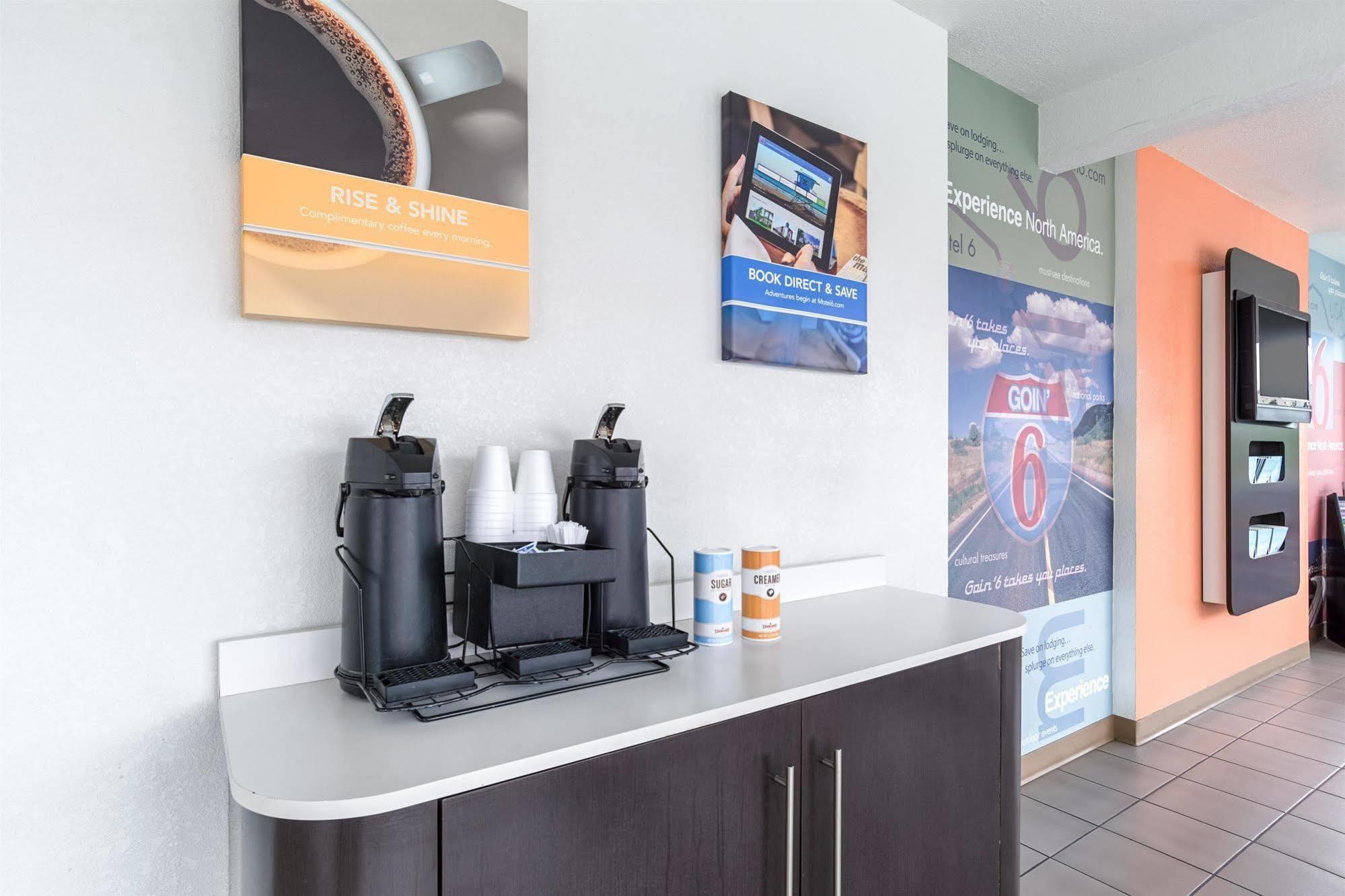 Motel 6-Long Beach, Ca - International City Bagian luar foto