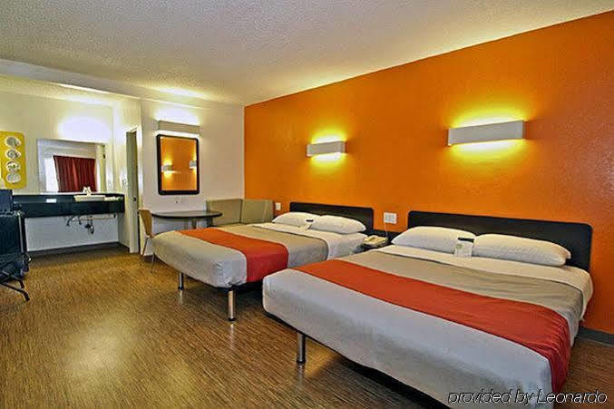 Motel 6-Long Beach, Ca - International City Bagian luar foto